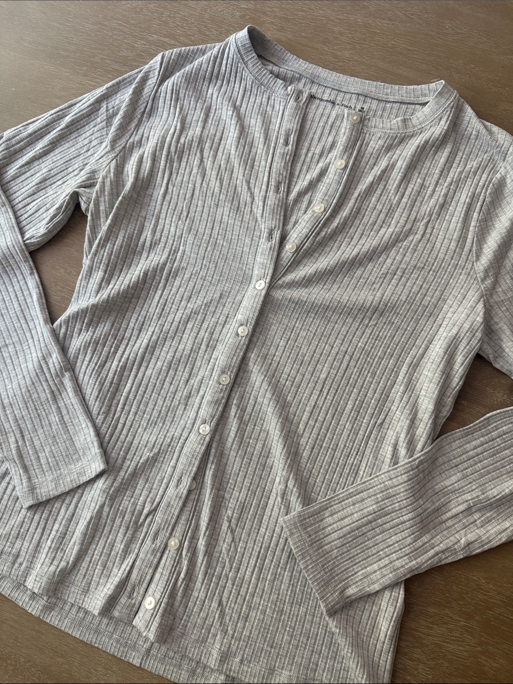 A&F Ribbed Button Front Top | M - Picture 2 of 8